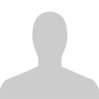 Sasha - Echangiste à Saules Profil de Sasha, 31 ans, Echangiste à Saules (Neuchâtel)
